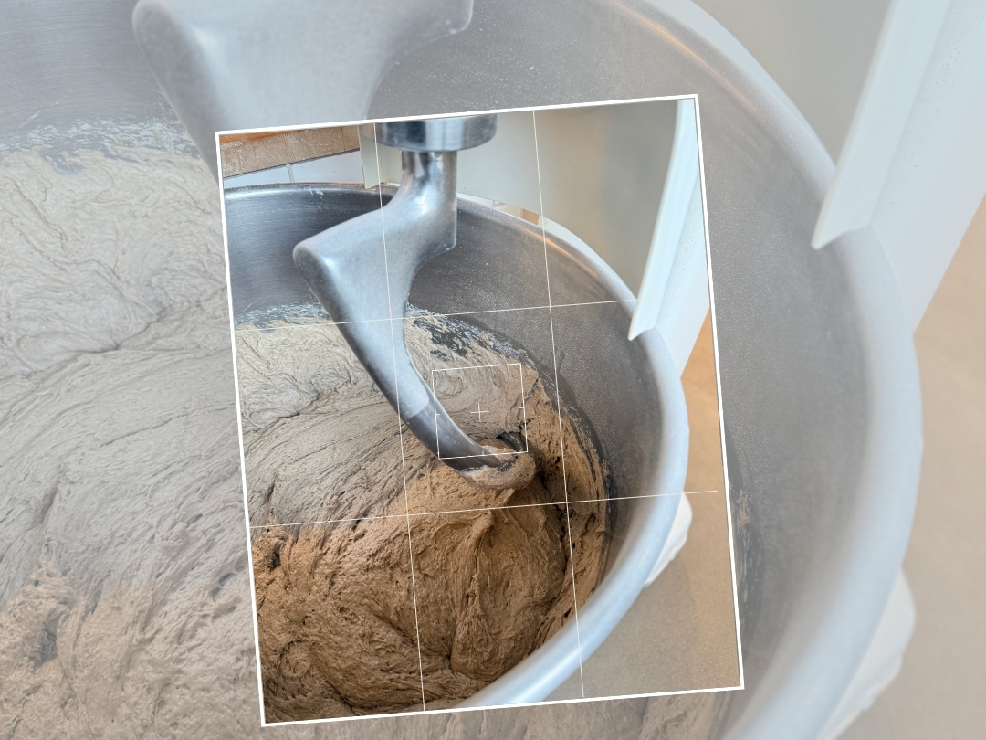 Der Brotteig war bereits in der Maschine vorbereitet